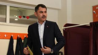 Bakan Kurum oyunu İstanbul'da kullandı