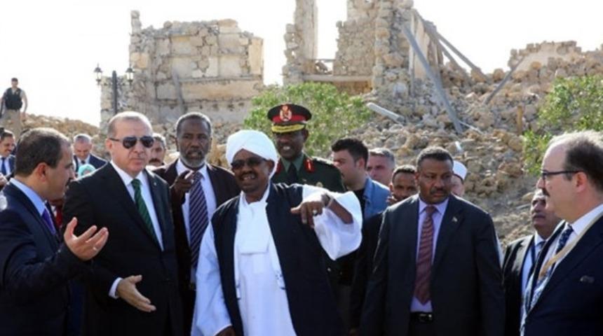 Cumhurbaşkanı Erdoğan'ın Sudan ziyaretinde çok çarpıcı olay