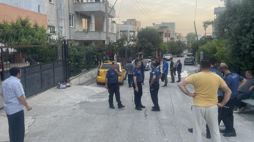 Adana'da eşini silahla öldüren zanlı, iki kayınbiraderini ve halasını yaraladı