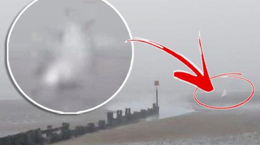 Sosyal medyada gündem yaratan görüntüler! Gökyüzünde görülen figür çok konuşuldu... “Hayalete benziyor”