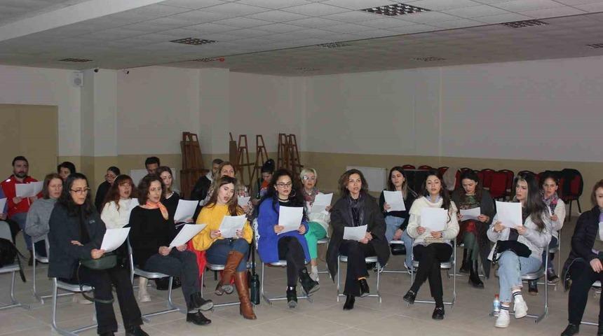 ‘Okulum Sahnede Projesi’ ile okullar sanatla buluşuyor