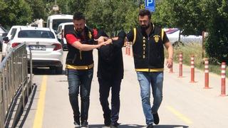 Adana'da bahçede cesedi bulunan kişinin katil zanlısı tutuklandı