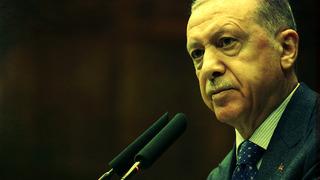 Cumhurbaşkanı Erdoğan'ı hedef alıp bir skandala daha imza attılar! Türkiye'den açıklamalar peş peşe geldi: Merak etme Charlie Hebdo...