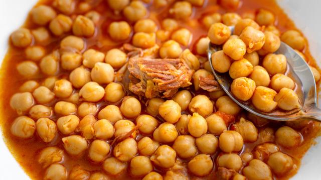 Lokum gibi lokanta usulü nohut yapmanın sırrı burada! Pişirirken bir kaşık ekleyin