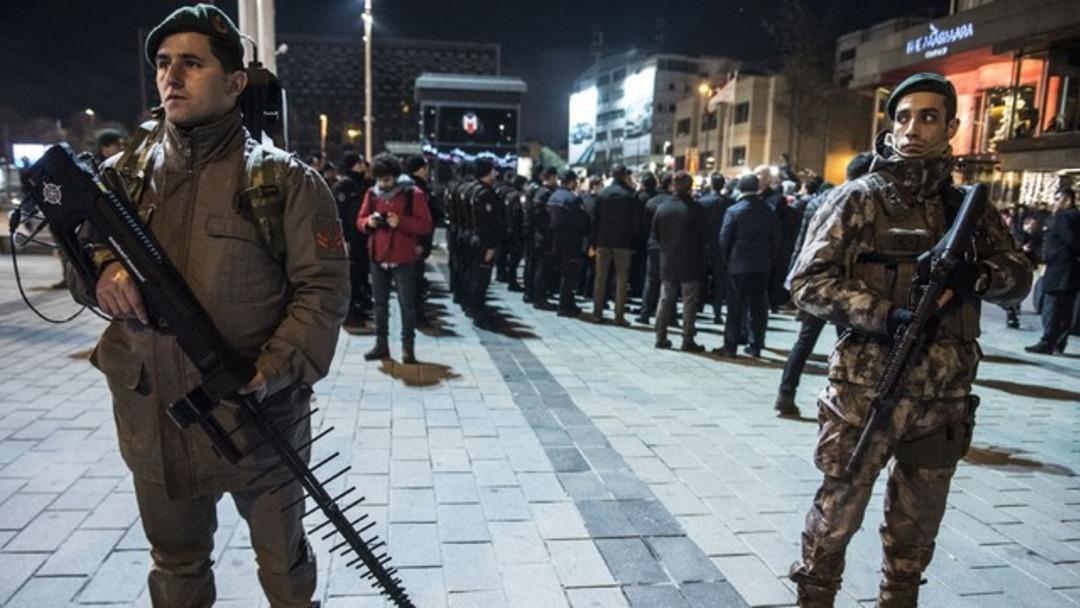 İlk kez Taksim'de kullanıldı! Saldırıları &ouml;nlemek i&ccedil;in...