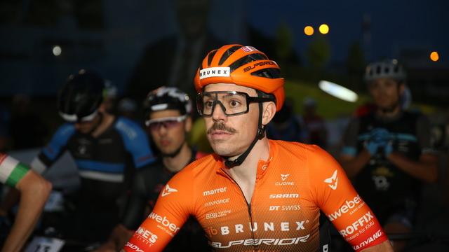 Sakarya'da Bisiklet Fest kapsamında MTB Night Cup yarışları yapıldı