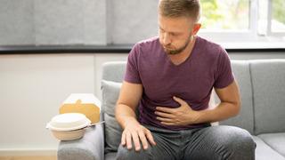 Sakın göz ardı etmeyin! Kanserin uyarı veren 3 belirtisine dikkat