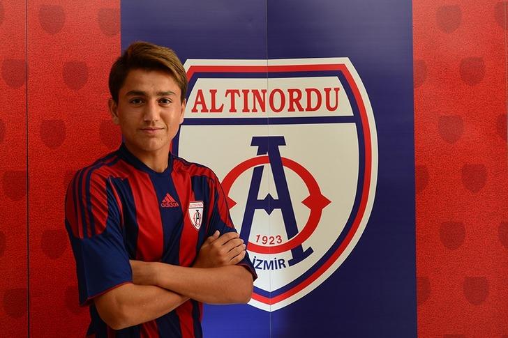 Altınordu'da deprem! Küme düşmeme yarışının son haftasında ilginç karar! ''Yoruldum kelimesi çok yetersiz, ben bittim...'' G2