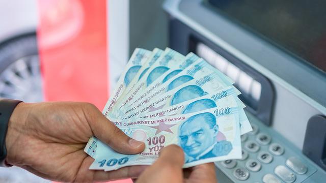 Kredi kartı ve kredili mevduat hesapları olanlar dikkat! Merkez Bankası’ndan nakit avans kararı: 15 bin TL…