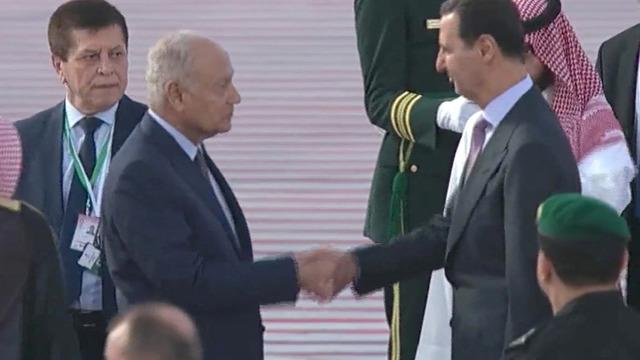 12 yıl sonra bir ilk! Suriye Devlet Başkanı Esad kritik zirve için Suudi Arabistan'da