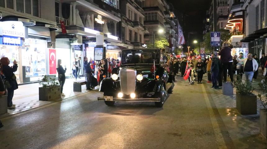 Samsun'da Fener Alayı ve Gençlik Haftası Yürüyüşü yapıldı