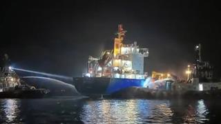 Küçükçekmece açıklarında tanker yangını! Çok sayıda ekip müdahale etti