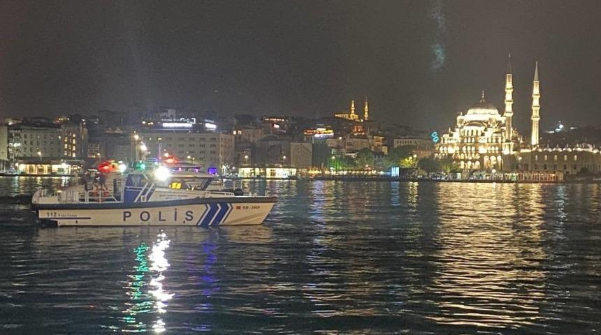 Galata Köprüsü'nden denize düştü! Cansız bedeni saatler sonra bulundu