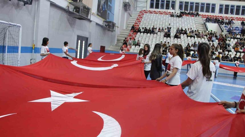 Şırnak’ta 19 Mayıs etkinliklerle kutlandı