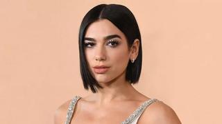 Dua Lipa bornozuyla ayna karşısına geçti! Beğeni butonu çöktü