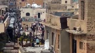 İki aile birbirine girdi: Ortalık savaş alanına döndü! Taş, sopa, silah... 6 yaralı