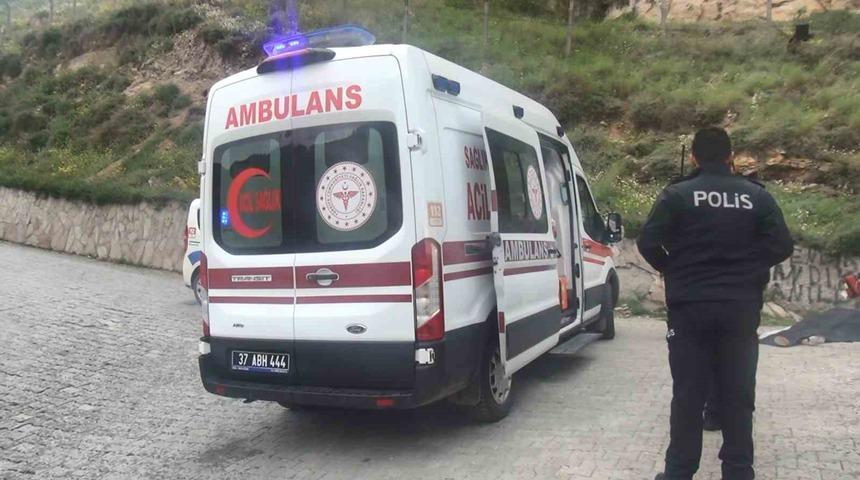 Tarihi kalede feci ölüm