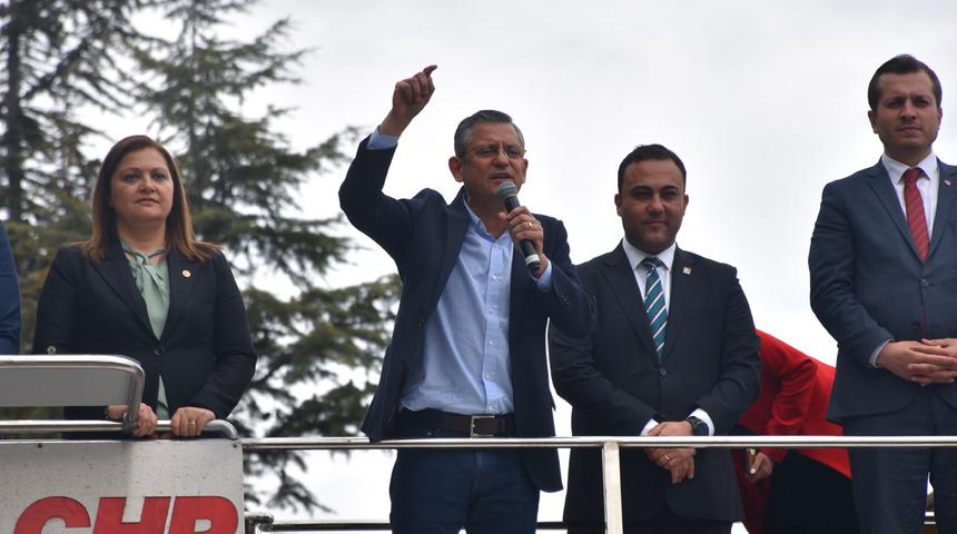 CHP Grup Başkanvekili Özgür Özel Afyonkarahisar'da duyurdu: Birkaç güne kadar çok güzel haberler alacaksınız