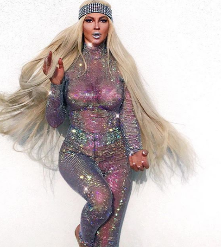 Jelena Karleusa'dan zeka pozu G4