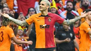 Galatasaray'da Icardi, 2000 yılında inanılmaz bir performans gösteren Mario Jardel'i yakaladı!