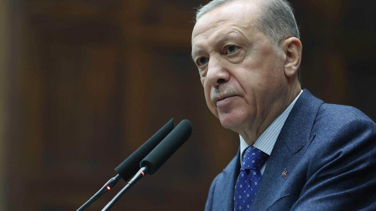 Cumhurbaşkanı Erdoğan'dan şair Nuri Pakdil paylaşımı