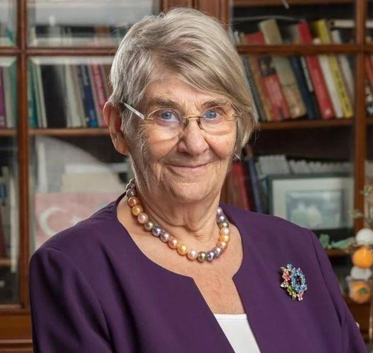 Canan Karatay öve öve bitiremedi! Kilo vermek isteyenler için yağları cayır cayır yakan mucizevi tarif G4