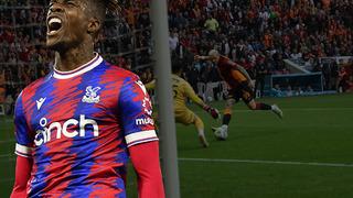 Fenerbahçe'nin stadyumunda maç izleyen Zaha'nın menajeri şimdi de Galatasaray maçında!