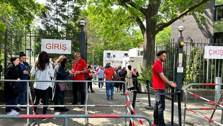 SON DAKİKA | Cumhurbaşkanlığı ikinci tur seçimi için yurt dışında büyük katılım! Son rakamlar açıklandı