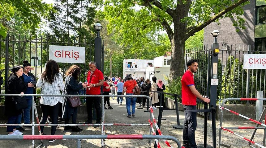 SON DAKİKA | Cumhurbaşkanlığı ikinci tur seçimi için yurt dışında büyük katılım! Son rakamlar açıklandı