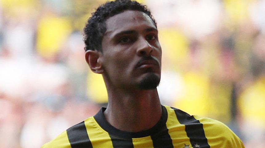 Hepsi aylar içinde oldu! Kanseri atlatan yıldız Haller, takımını şampiyonluğa götürüyor...