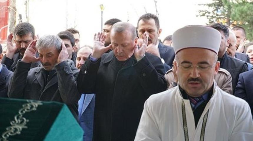 Cumhurbaşkanı Erdoğan, Abdullah Samet Demir'in cenazesine katıldı