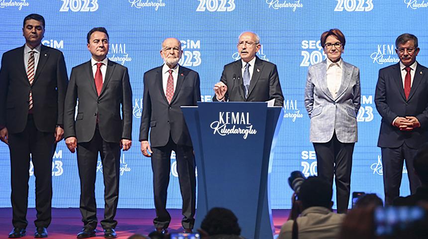 Akşener'i hariç tuttu, "Özellikle Davutoğlu" diyerek 4 lidere seslendi! "Tarihi görev düşüyor, çekilin!"