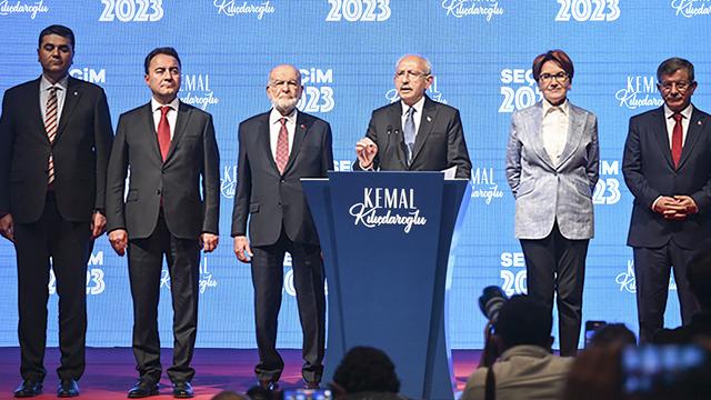 Akşener'i hariç tuttu, Özellikle Davutoğlu diyerek 4 lidere seslendi! Tarihi görev düşüyor, çekilin!