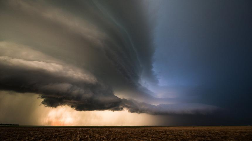 S&Uuml;PER H&Uuml;CRE HAVA OLAYI nedir? S&uuml;per h&uuml;cre fırtınası ne demek, ne kadar s&uuml;rer? Meteoroloji'den kritik uyarı!
