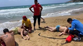 Uyarıları dinlemeyen tatilciler ölümden döndü! Vatandaşlar fark etti, son anda kurtarıldılar