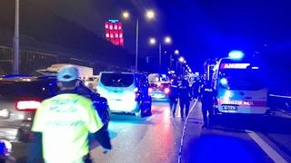 Son dakika: İstanbul'da korkunç kaza! Otomobil belediye işçilerinin arasına daldı: 4 kişi hayatını kaybetti