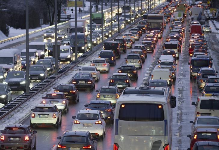 Araç sahibi olan milyonları ilgilendiriyor! Trafik sigortasında yeni uygulama: Trafik teklif platformu hayata geçiriliyor