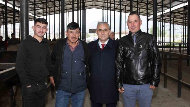 Kütahya’da Canlı Hayvan Pazaryeri hazır hale getirildi