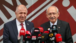 SON DAKİKA | Ümit Özdağ merakla beklenen 2. tur kararını açıkladı: Zafer Partisi olarak Sayın Kılıçdaroğlu'nu destekleyeceğiz