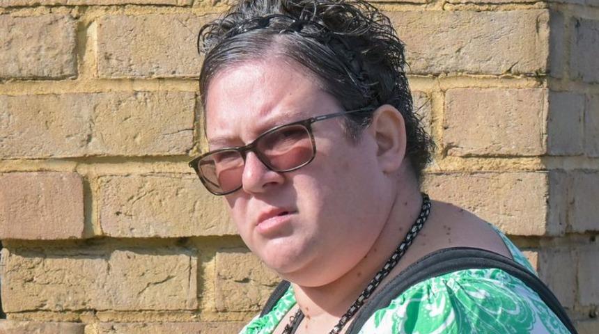 İki yıldır ilişki yaşadığı sevgilisinin kadın olduğunu öğrenince şoke oldu! “Hiçbir şey anlamadım onu erkek zannediyordum”