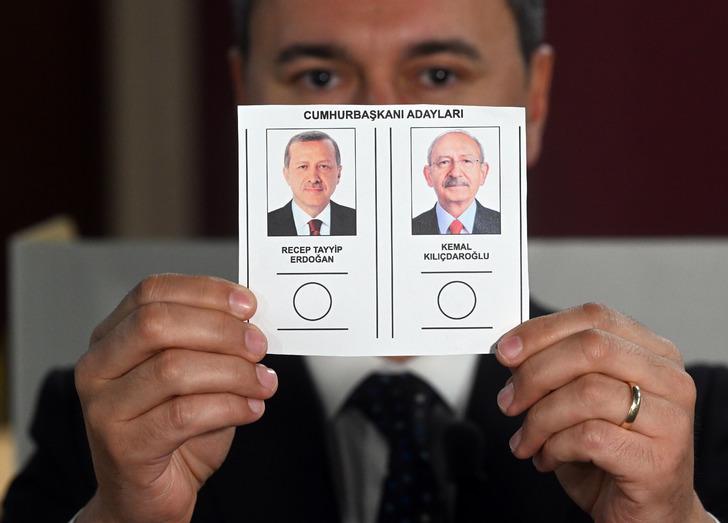 Erdoğan mı, Kılıçdaroğlu mu? Türkiye kararını yarın verecek! İşte 5 adımda oy kullanma rehberi G5