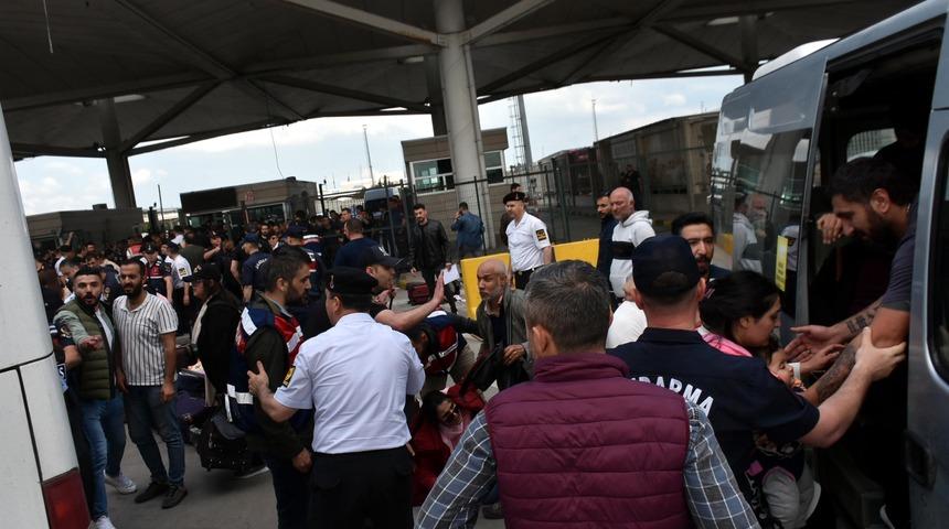 'İşgal edildi' iddialarına net yalanlama! Valilik açıklama yaptı: Hepsi gözaltına alındı