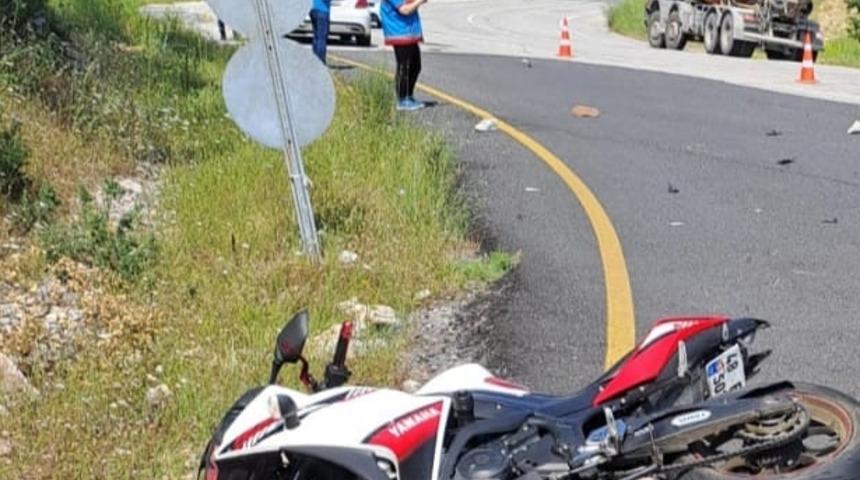 Muğla'da otomobille çarpışan motosikletteki polis memuru öldü