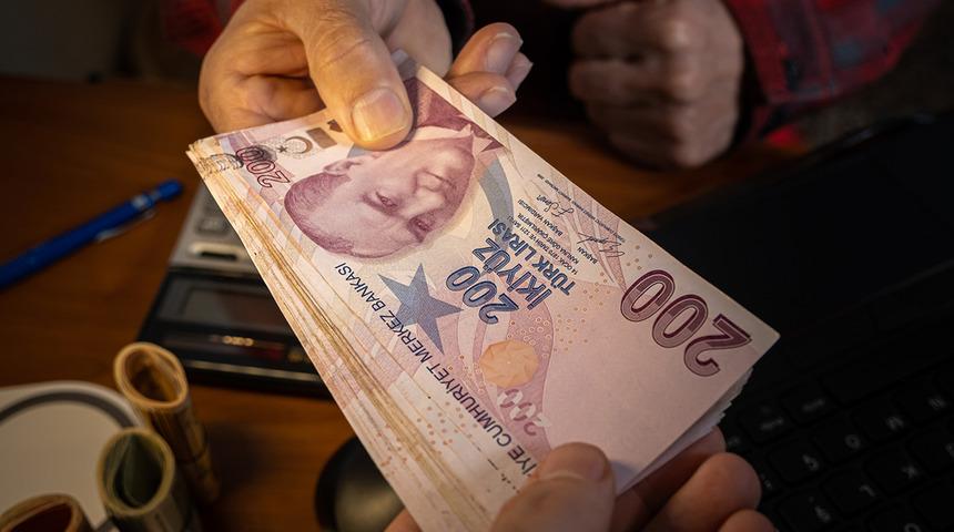 Emekli bayram ikramiyesinde zam kesinleşti! Herkes rakamı merak ediyor! Liderler açık açık söyledi…