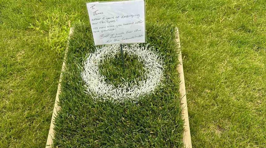 James Milner’a, Anfield’ın penaltı noktası hediye edildi