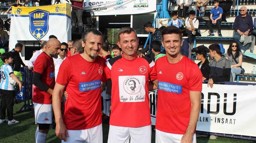 Eski Galatasaraylı futbolcular şampiyonluk yarışını değerlendirdi