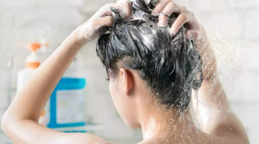 Şampuana bir kaşık şeker ekleyerek mucizeye tanık olun