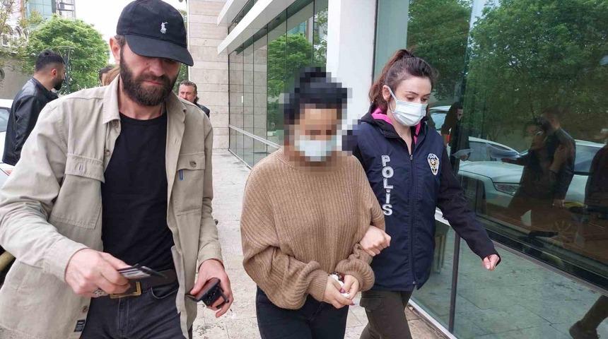 Genç kadına sosyal medyadan 'Tanışalım' yazdı, canından oldu