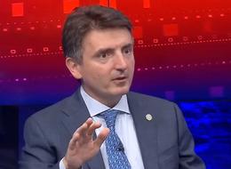 Prof. Dr. Bilge Yılmaz: 'Şimdi de dolara fahiş faiz vermeye başladılar'