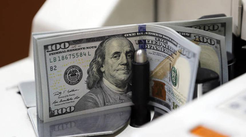Dolar 3,99'un üzerine çıktı